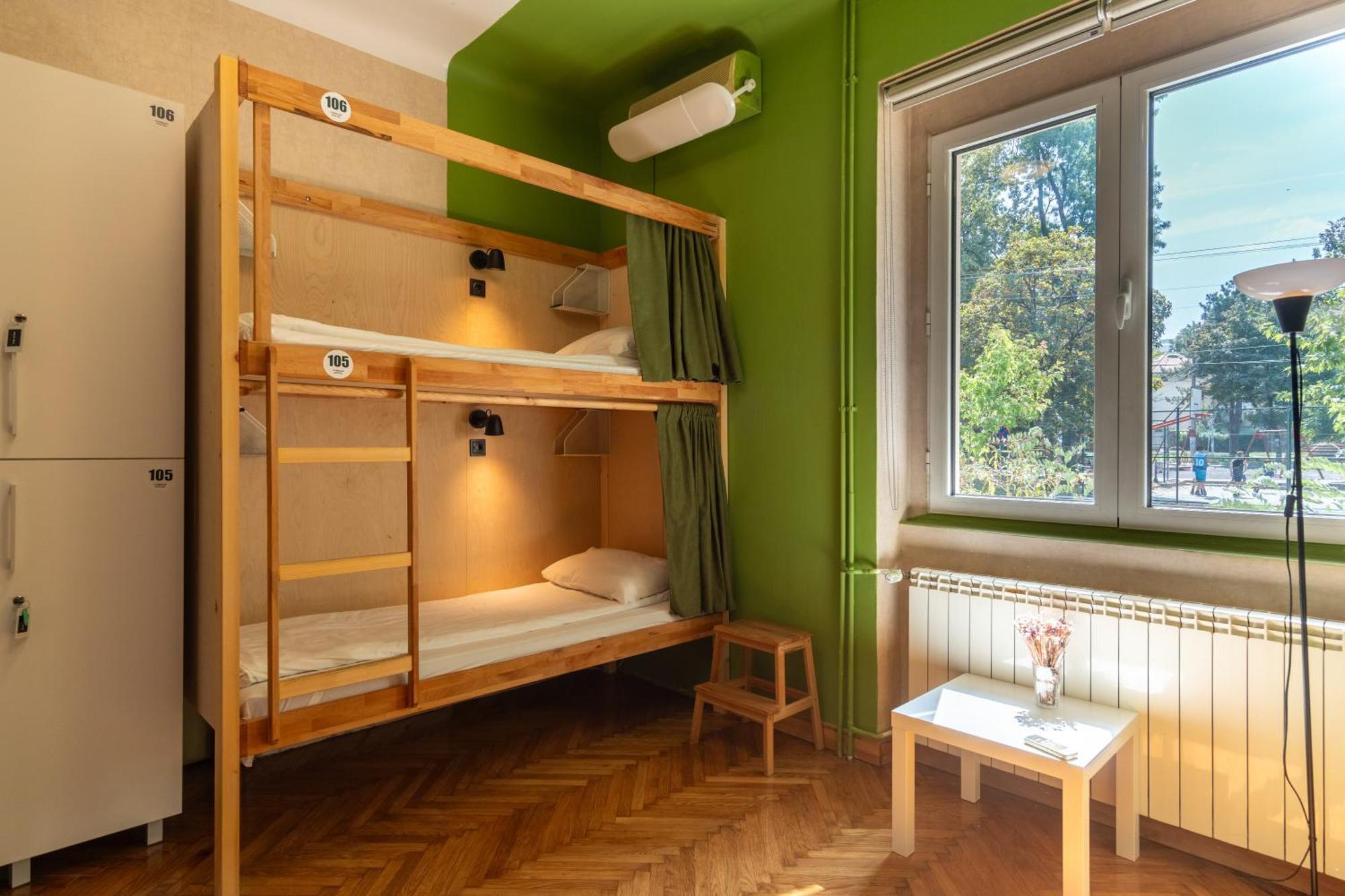 Cabbage Hostel เบลเกรด ภายนอก รูปภาพ